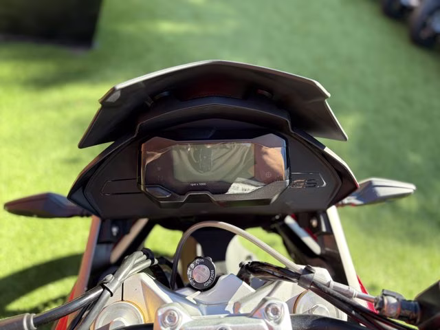2025 RACING RED BMW G 310 GS
