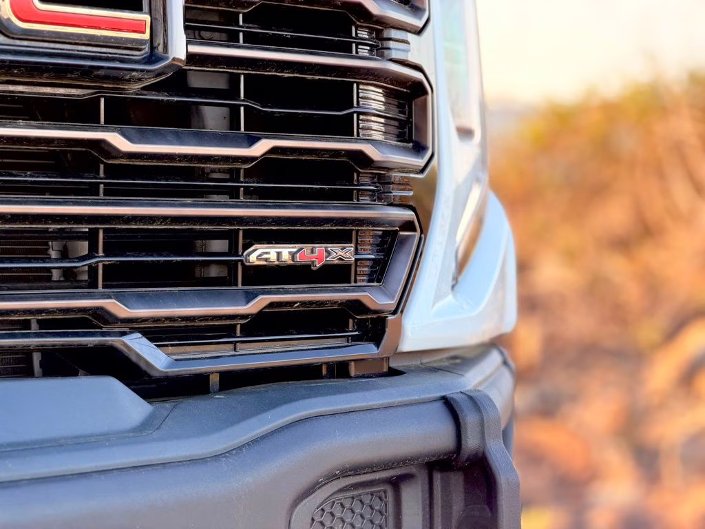 2023 Summit White GMC Sierra AT4X 4X4 Truck