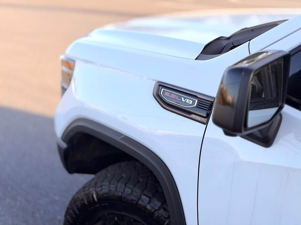 2023 Summit White GMC Sierra AT4X 4X4 Truck