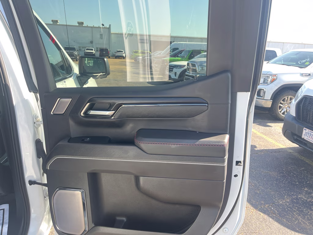 2023 Summit White GMC Sierra AT4X 4X4 Truck