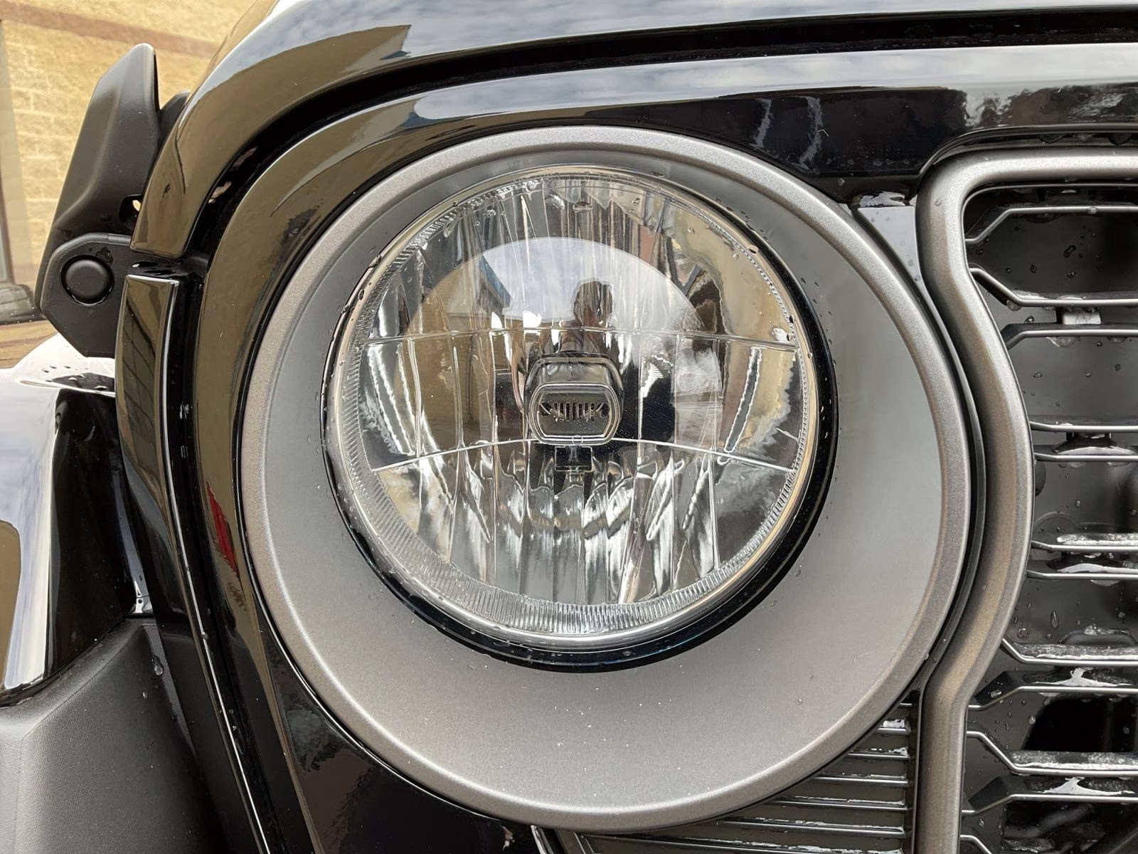 2026 Black Clearcoat Jeep Gladiator Sport S 4X4 Truck