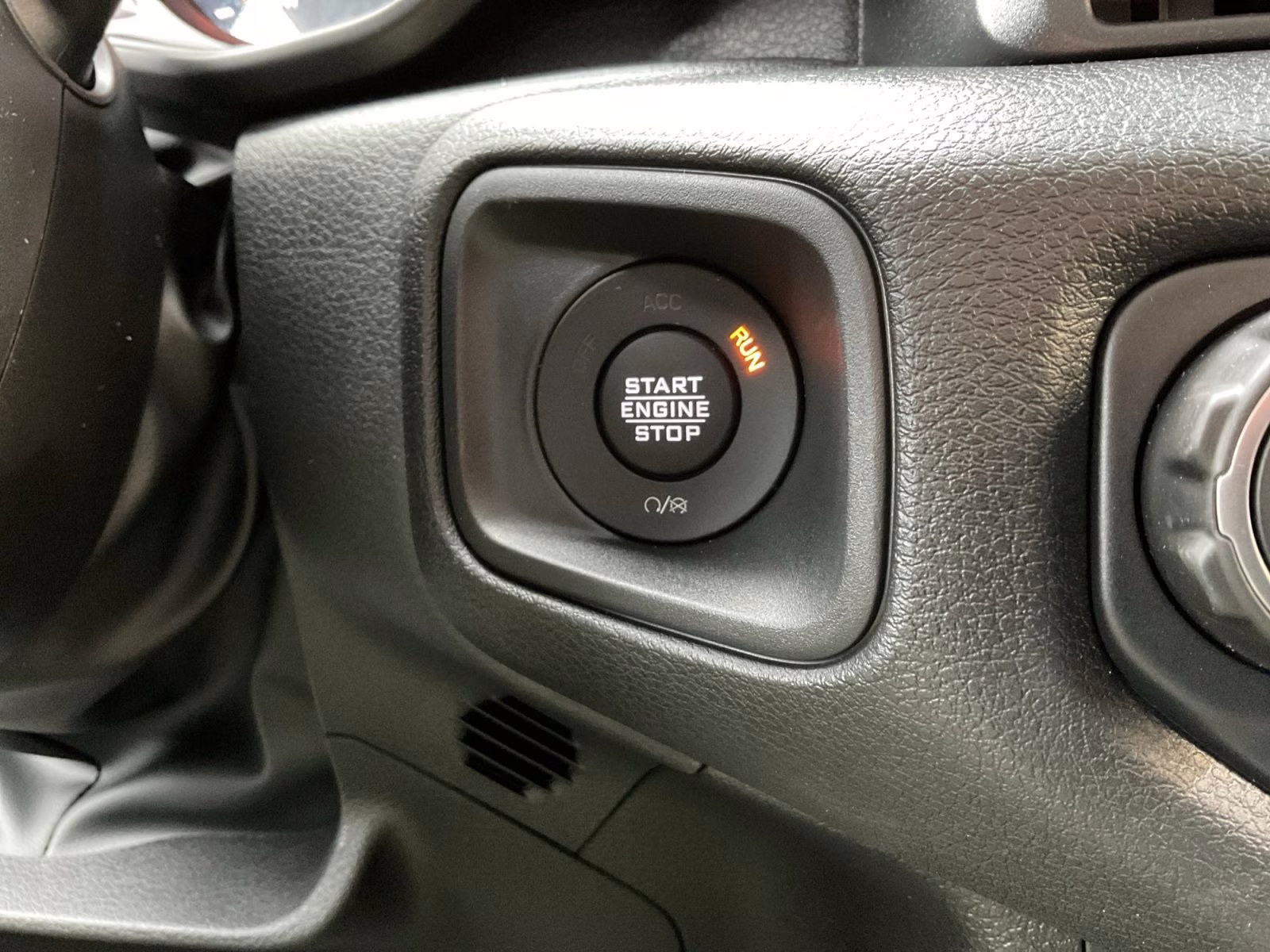 2026 Black Clearcoat Jeep Gladiator Sport S 4X4 Truck