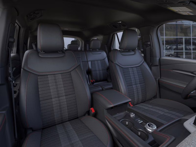 2026 Star White Metallic Tri-Coat Ford Explorer ST-Line 4X4 SUV