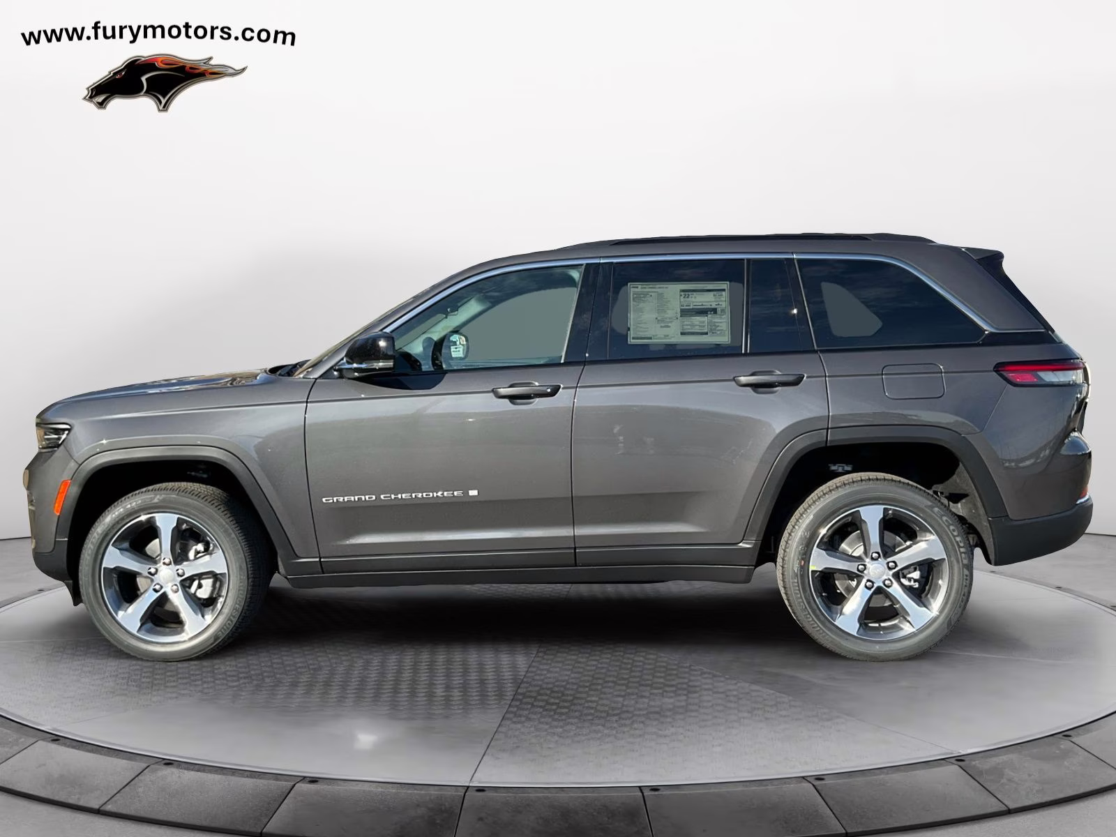 2025 Baltic Gray Metallic Clearcoat Jeep Grand Cherokee Limited 4X4 SUV