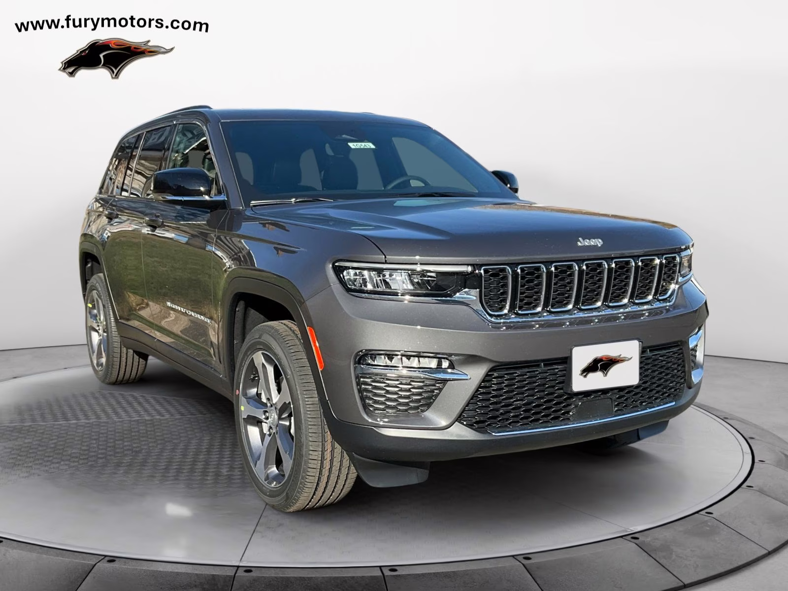 2025 Baltic Gray Metallic Clearcoat Jeep Grand Cherokee Limited 4X4 SUV