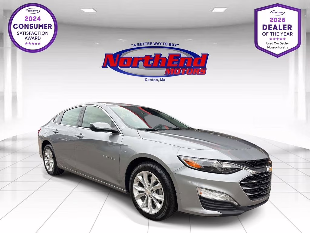 2024 Sterling Gray Metallic Chevrolet Malibu LT FWD Sedan