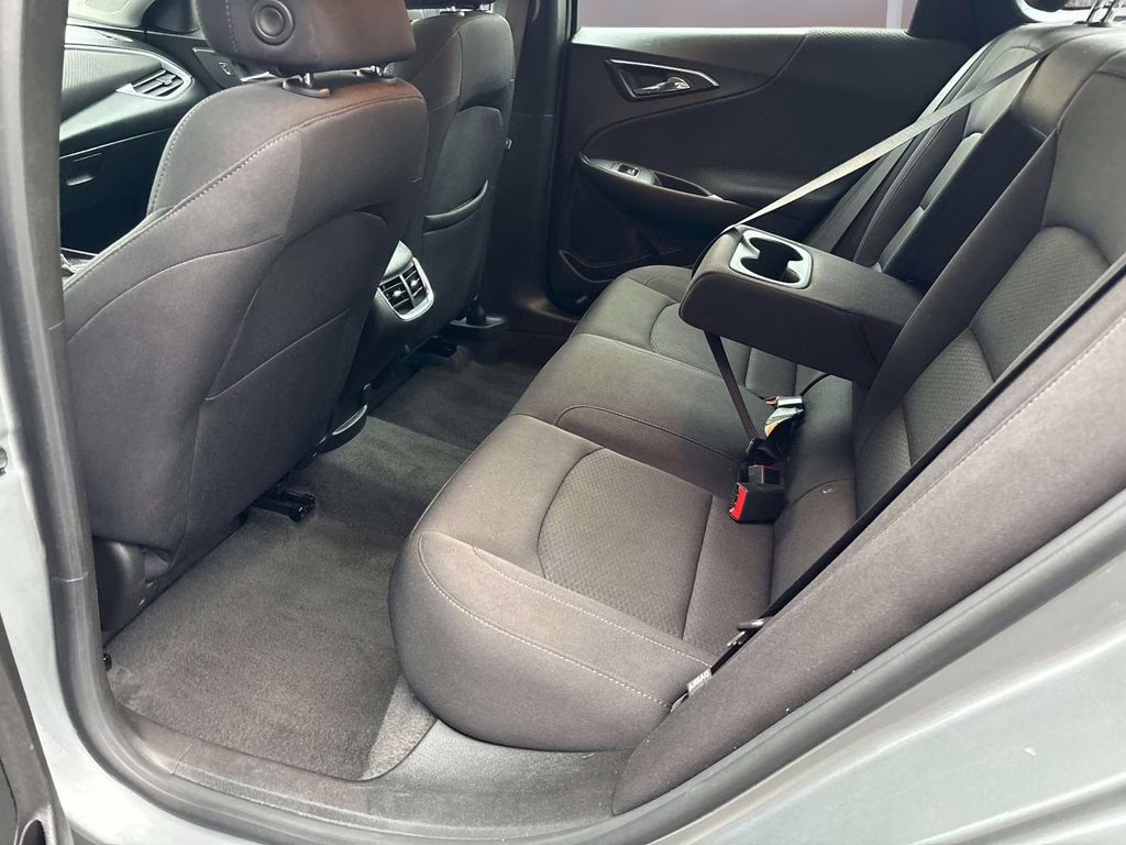 2024 Sterling Gray Metallic Chevrolet Malibu LT FWD Sedan
