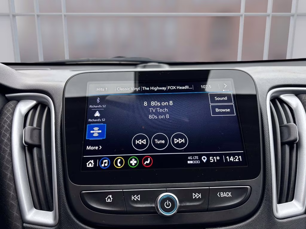 2024 Sterling Gray Metallic Chevrolet Malibu LT FWD Sedan