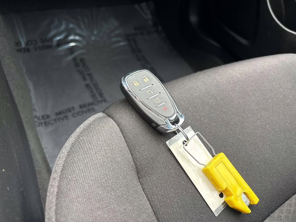 2024 Sterling Gray Metallic Chevrolet Malibu LT FWD Sedan