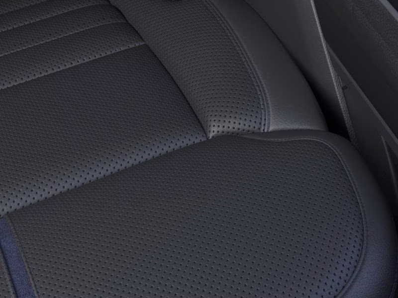 2025 Star White Metallic Tri-Coat Ford F-150 Platinum 4X4 Truck