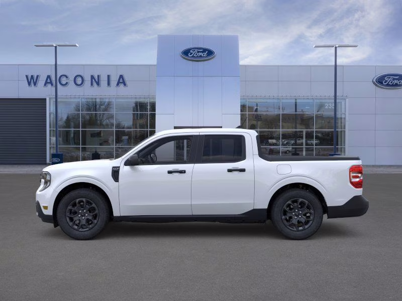 2025 Space White Metallic Ford Maverick XLT AWD Truck