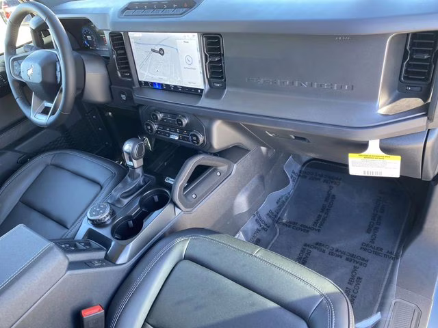 2025 Azure Gray Metallic Tri-Coat Ford Bronco Badlands 4X4 Convertible