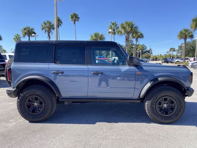 2025 Azure Gray Metallic Tri-Coat Ford Bronco Badlands 4X4 Convertible