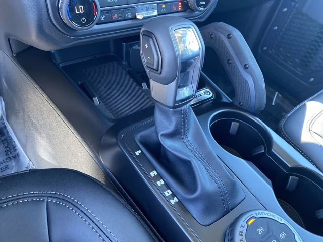 2025 Azure Gray Metallic Tri-Coat Ford Bronco Badlands 4X4 Convertible