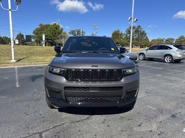 2025 Baltic Gray Metallic Clearcoat Jeep Grand Cherokee L Limited 4X4 SUV