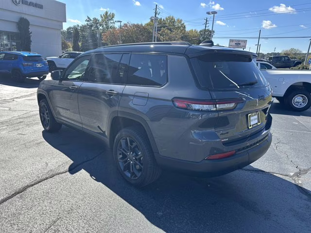 2025 Baltic Gray Metallic Clearcoat Jeep Grand Cherokee L Limited 4X4 SUV
