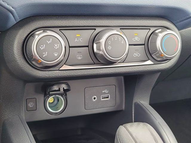 2025 Gun Metallic Nissan Versa 1.6 SV FWD Sedan