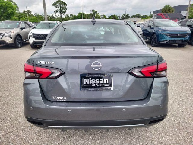 2025 Gun Metallic Nissan Versa 1.6 SV FWD Sedan