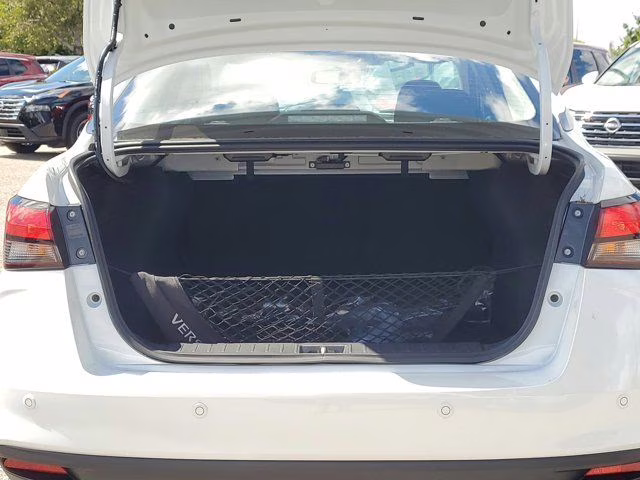 2025 Aspen White Tricoat Nissan Versa 1.6 SR FWD Sedan