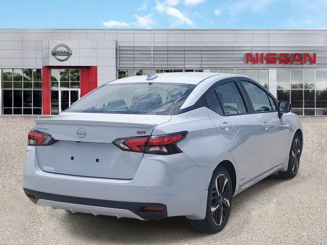 2025 Gray Sky Pearl Nissan Versa 1.6 SR FWD Sedan