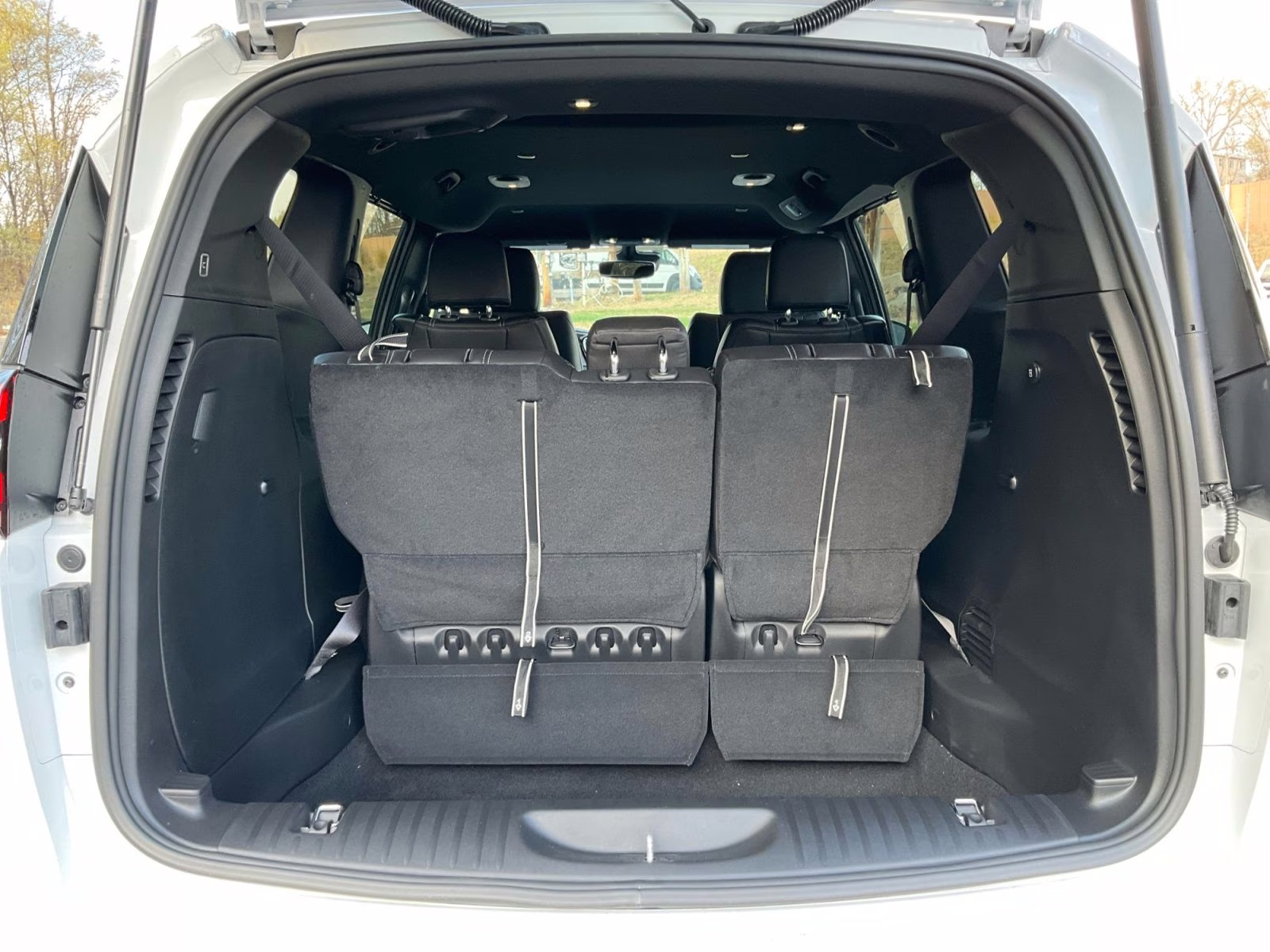 2026 Bright White Clearcoat Chrysler Pacifica Select AWD Van