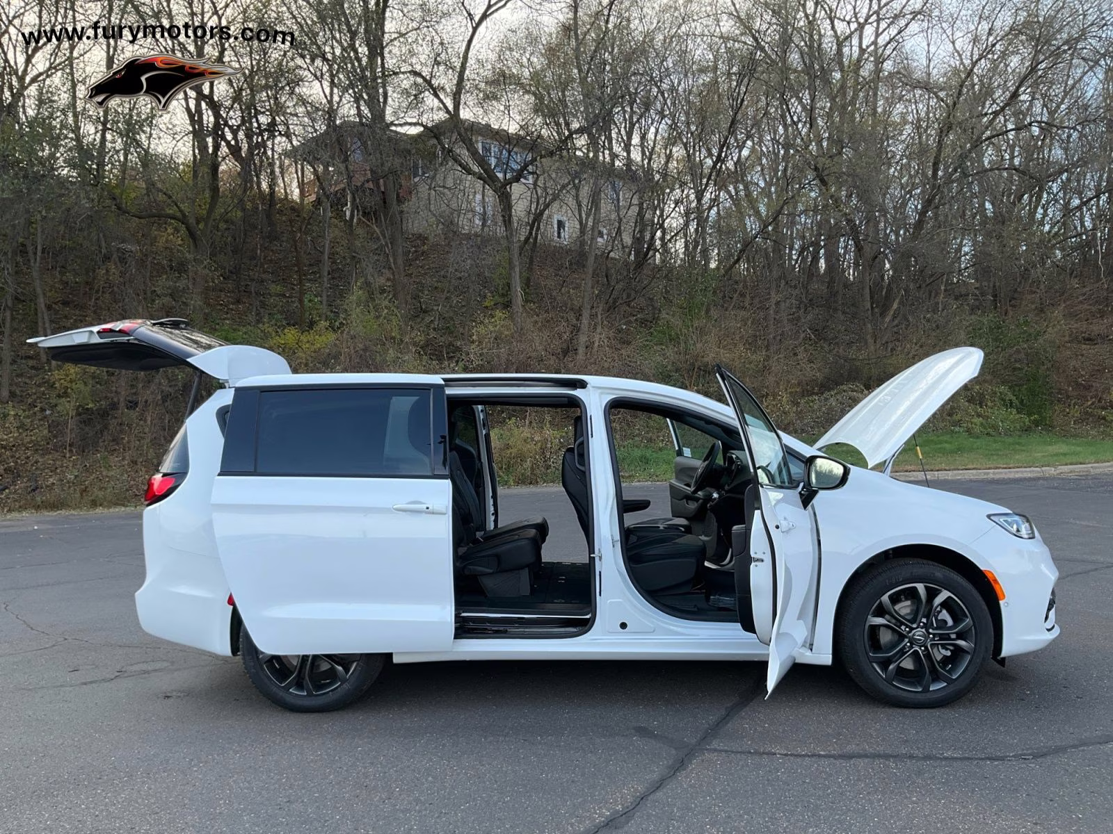 2026 Bright White Clearcoat Chrysler Pacifica Select AWD Van
