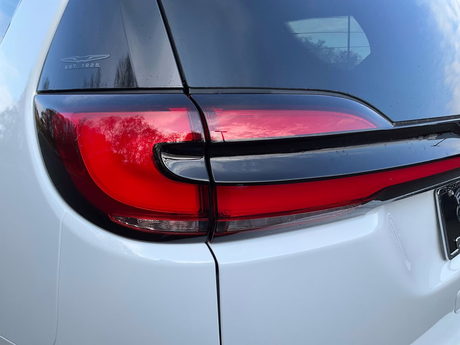 2026 Bright White Clearcoat Chrysler Pacifica Select AWD Van