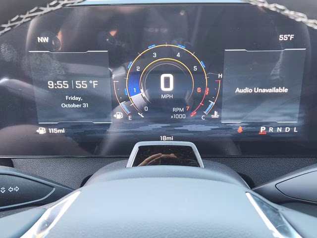 2026 Summit White Chevrolet Traverse LT FWD SUV