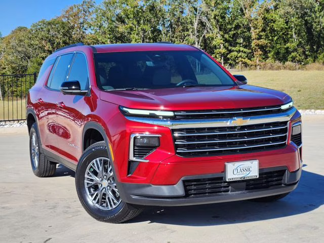 2026 Radiant Red Tintcoat Chevrolet Traverse LT FWD SUV
