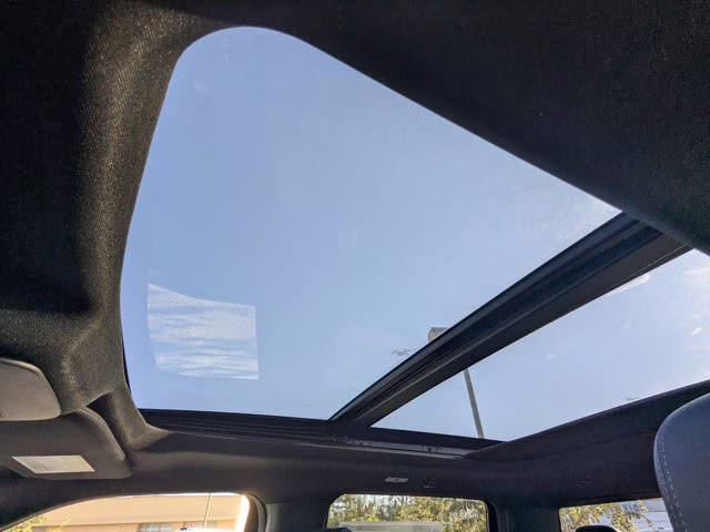 2025 Blue Metallic Ford F-150 XLT 4X4 Truck