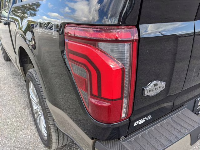 2025 Agate Black Metallic Ford F-150 King Ranch 4X4 Truck