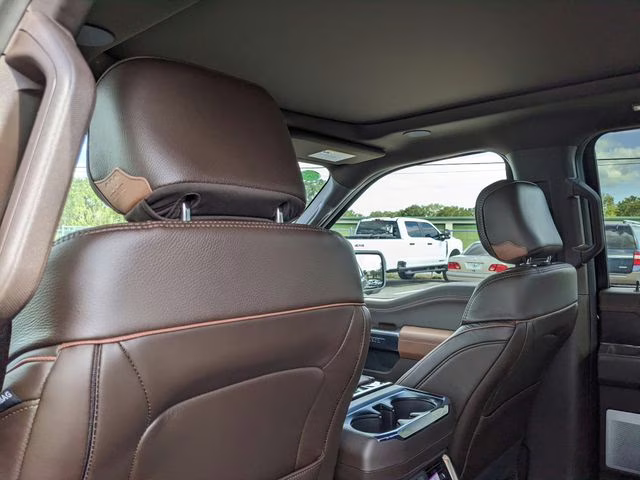 2025 Agate Black Metallic Ford F-150 King Ranch 4X4 Truck