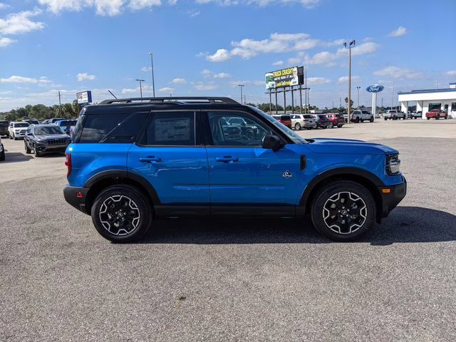 2025 Velocity Blue Metallic Ford Bronco Sport Outer Banks 4X4 SUV