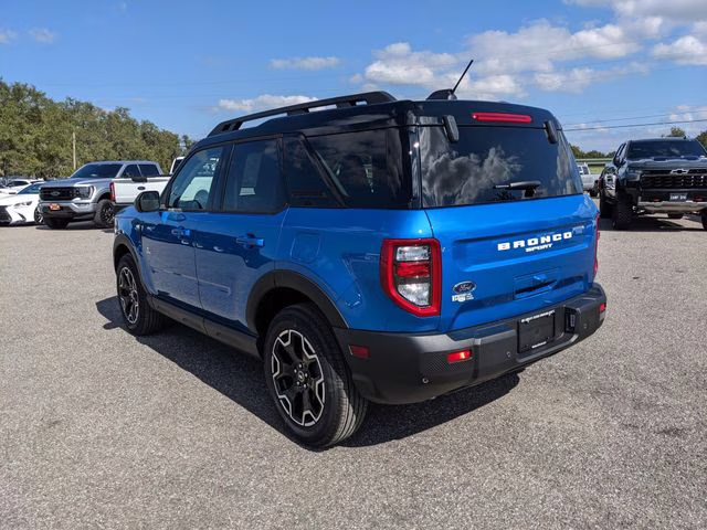 2025 Velocity Blue Metallic Ford Bronco Sport Outer Banks 4X4 SUV