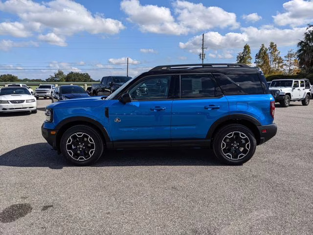 2025 Velocity Blue Metallic Ford Bronco Sport Outer Banks 4X4 SUV