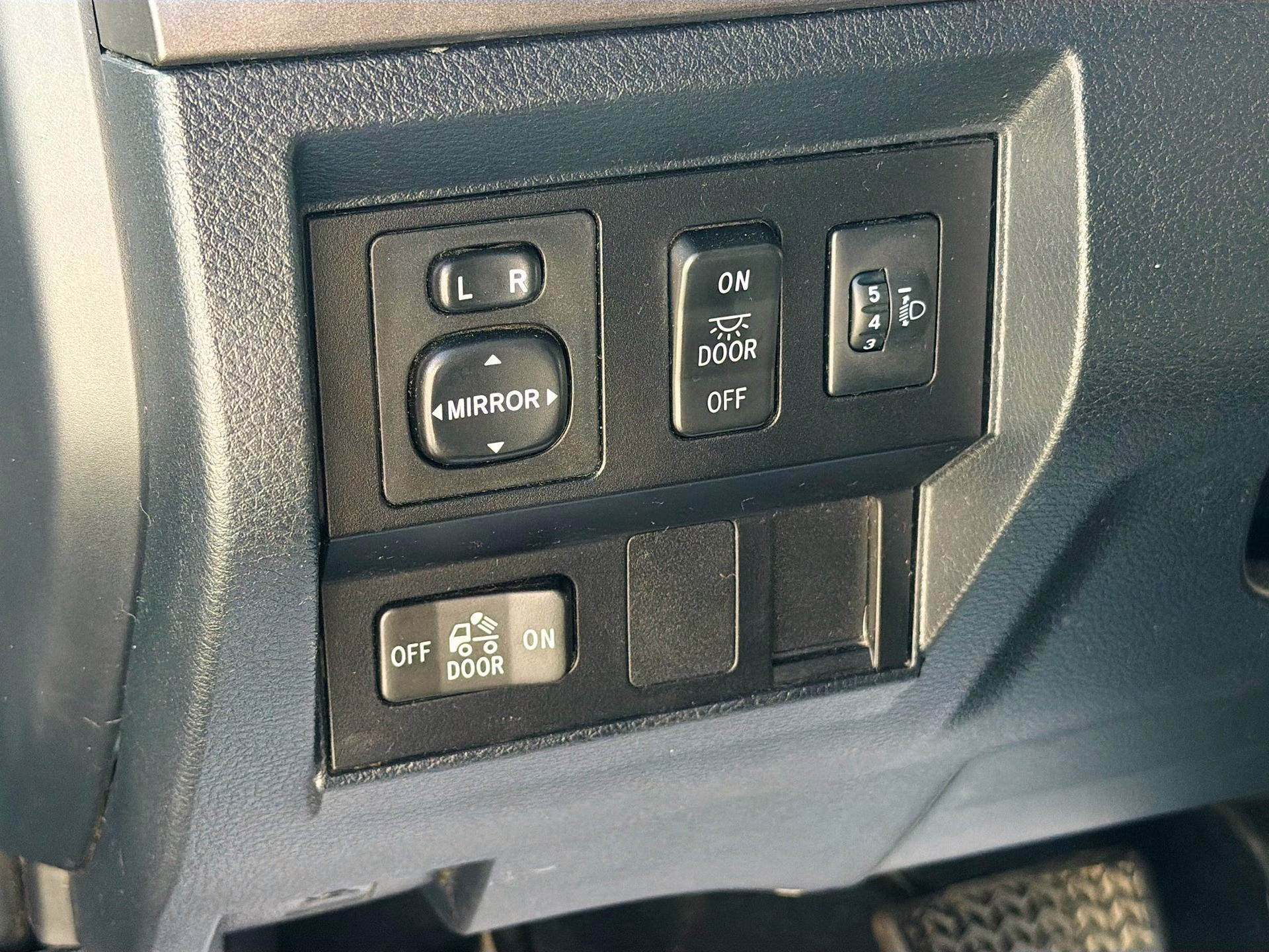 2016 Black Toyota Tundra SR5 4X4 Truck