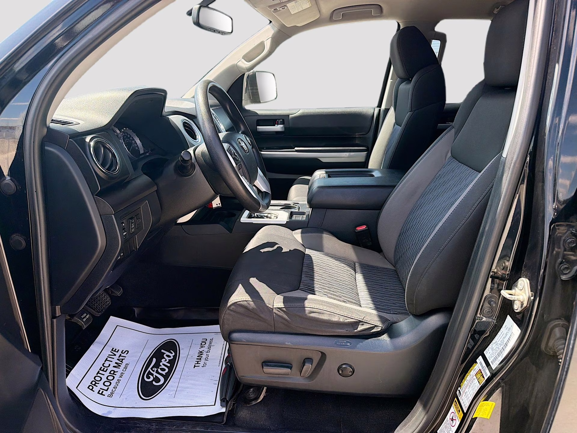 2016 Black Toyota Tundra SR5 4X4 Truck