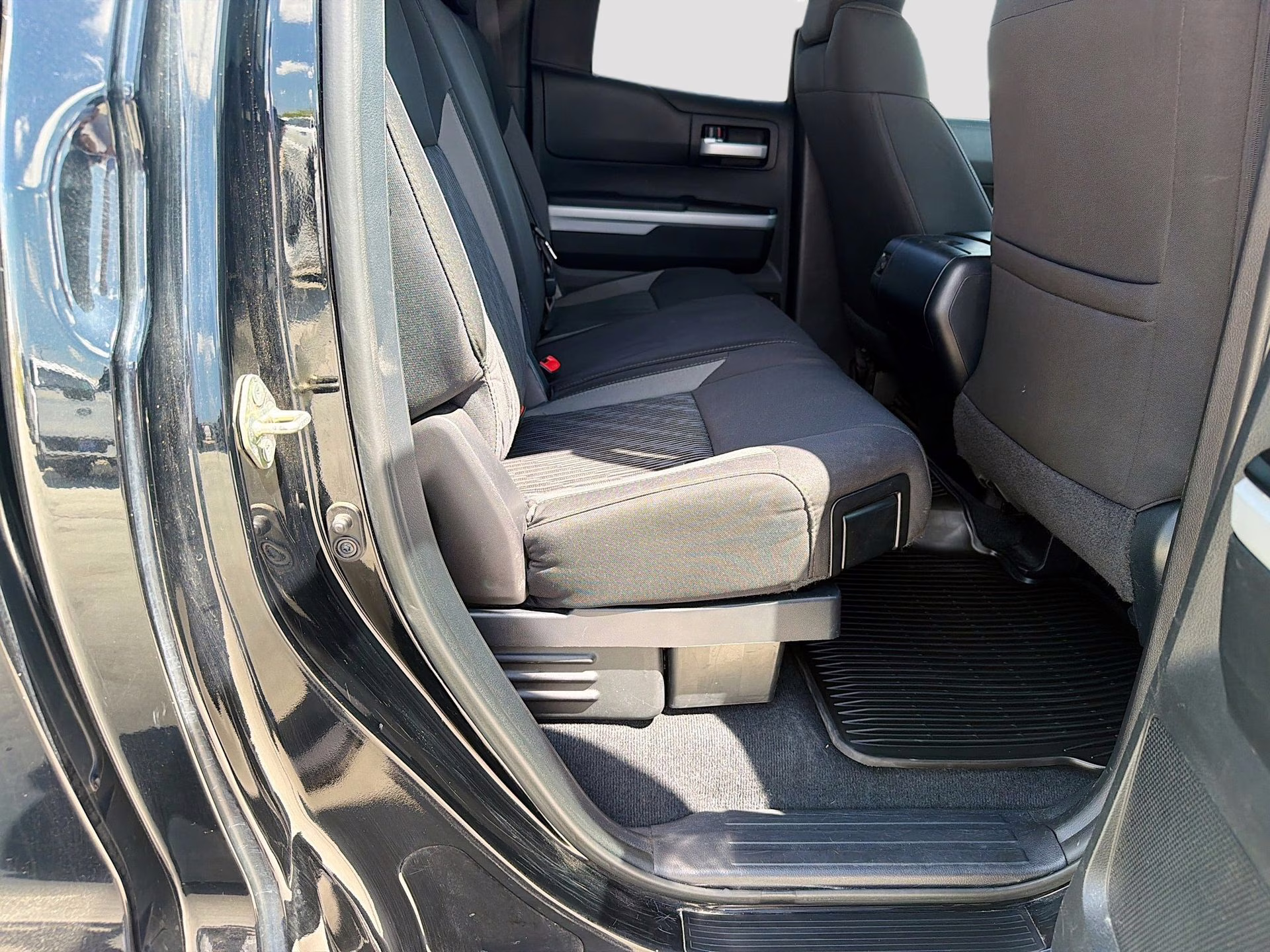 2016 Black Toyota Tundra SR5 4X4 Truck