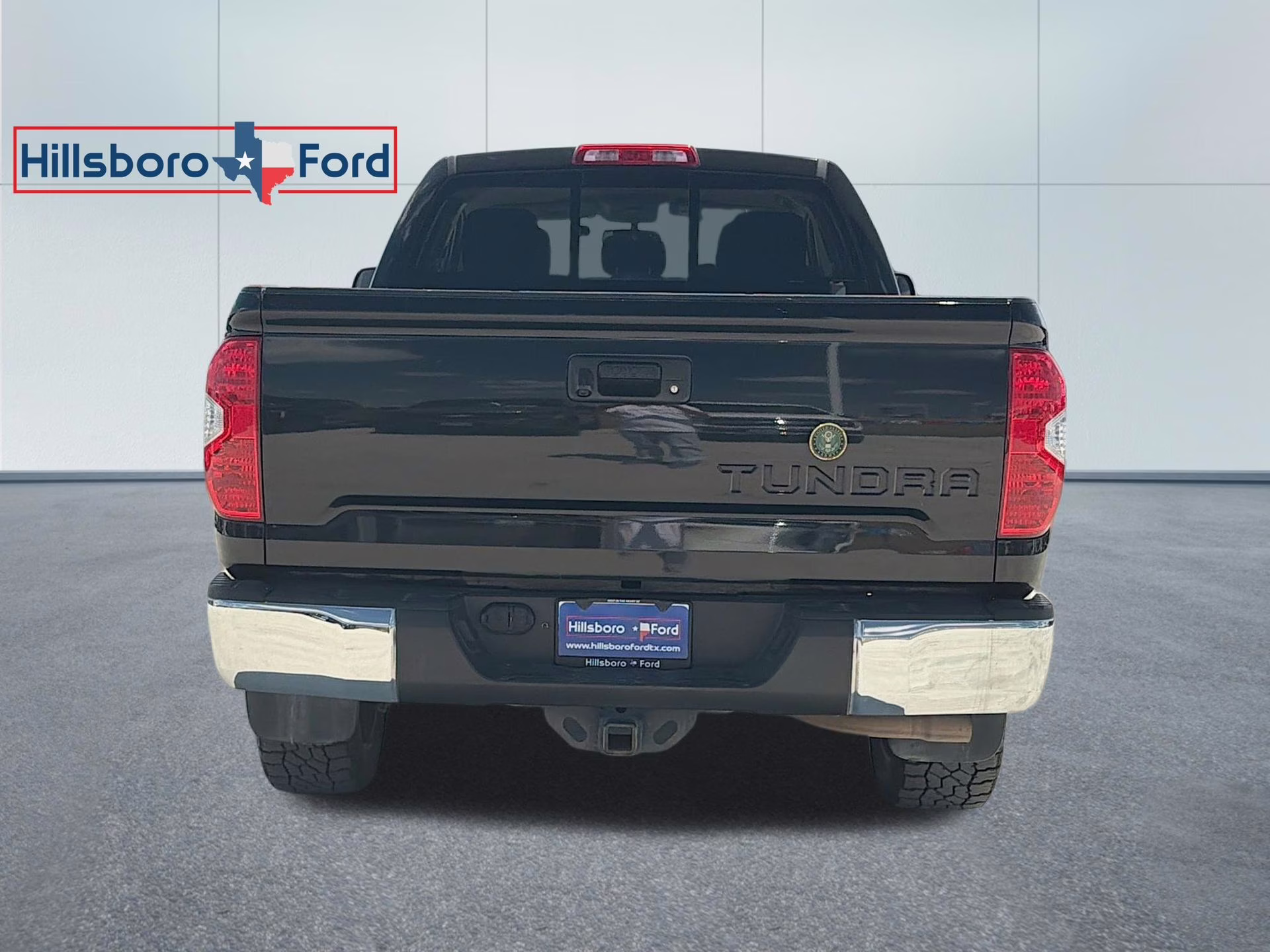 2016 Black Toyota Tundra SR5 4X4 Truck