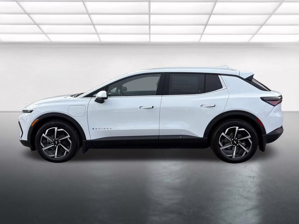 2026 Summit White Chevrolet Equinox EV LT FWD SUV