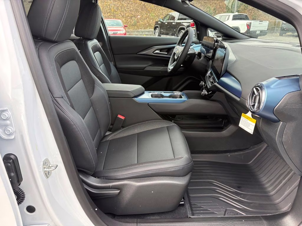 2026 Summit White Chevrolet Equinox EV LT FWD SUV