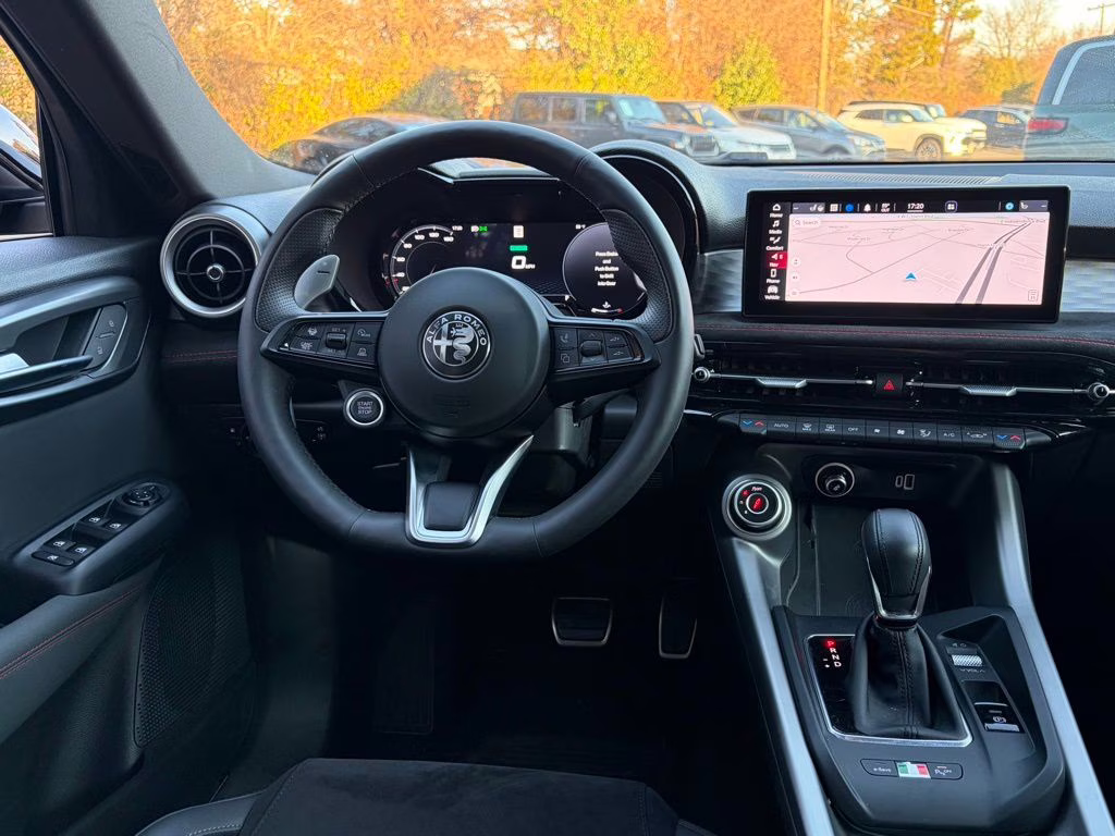 2024 Grigio Ascari Metallic Alfa Romeo Tonale Veloce AWD SUV