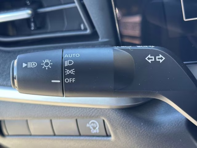 2026 Canyon Bronze Metallic Nissan Kicks SV FWD SUV