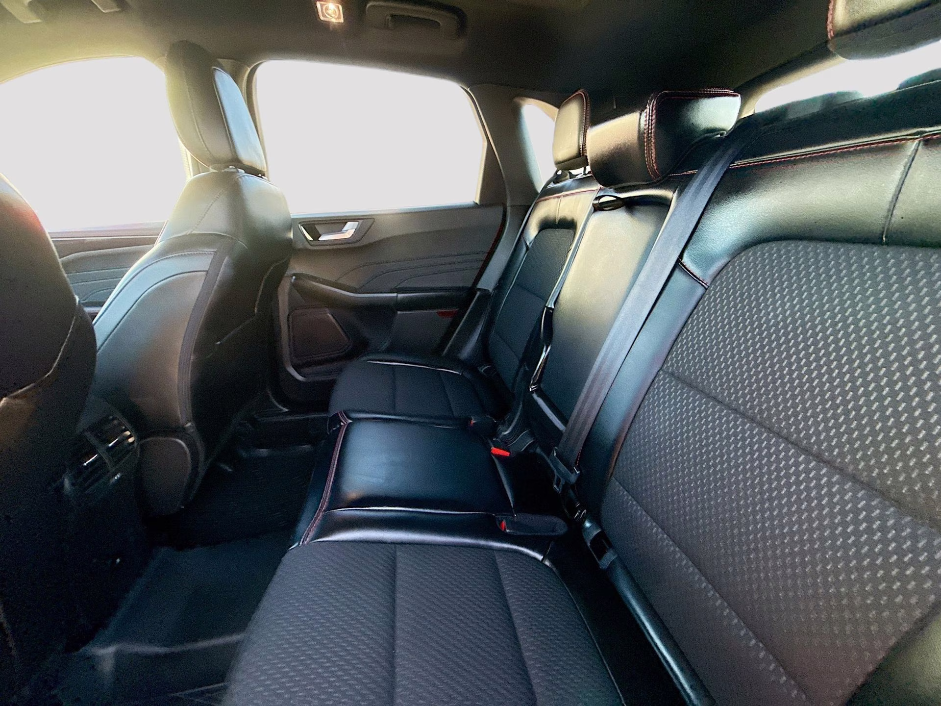 2023 Rapid Red Metallic Tinted Clearcoat Ford Escape ST-Line AWD SUV