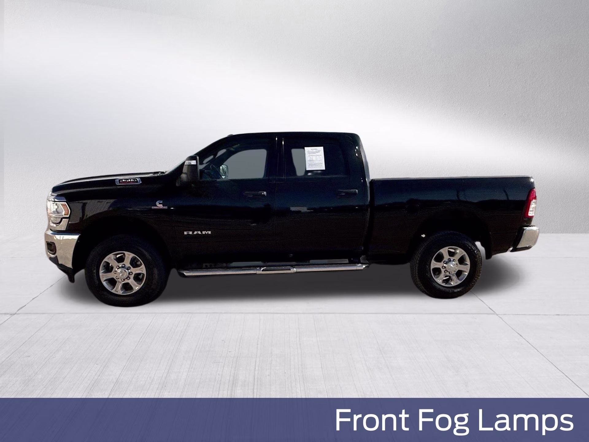 2023 Diamond Black Crystal Pearlcoat Ram 2500 Big Horn 4X4 Truck