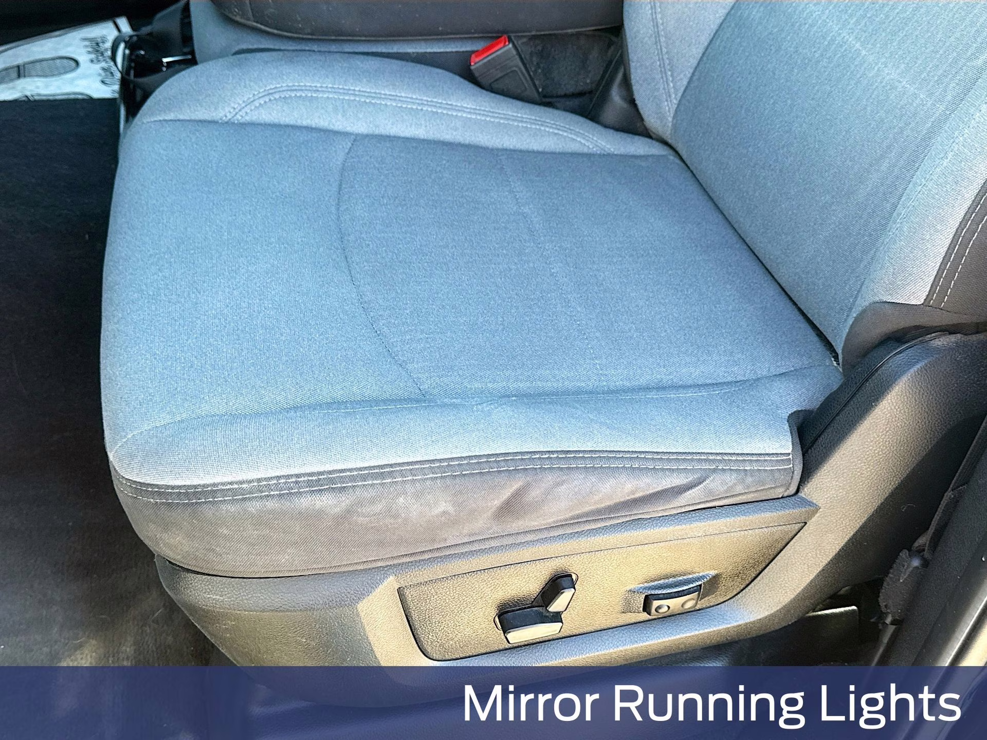 2023 Diamond Black Crystal Pearlcoat Ram 2500 Big Horn 4X4 Truck