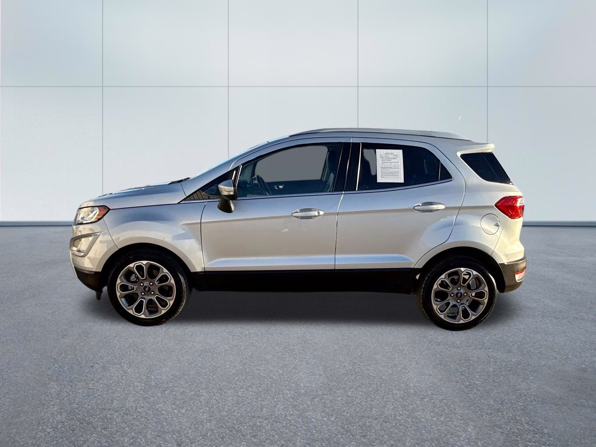 2021 Moondust Silver Metallic Ford EcoSport Titanium FWD SUV