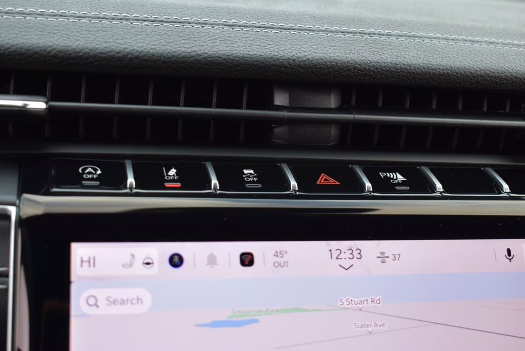 2025 Bright White Clearcoat Jeep Grand Cherokee Limited 4X4 SUV