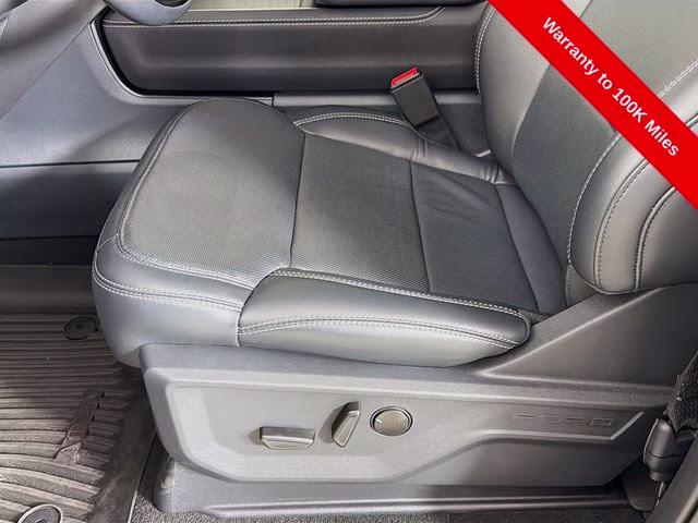 2025 Gray Metallic Ford Expedition Platinum 4X4 SUV