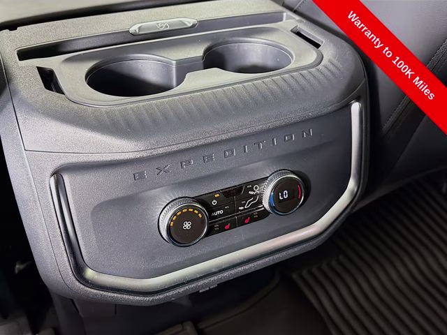 2025 Gray Metallic Ford Expedition Platinum 4X4 SUV